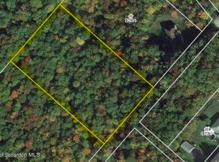 Wood St, Forest City, PA 18421