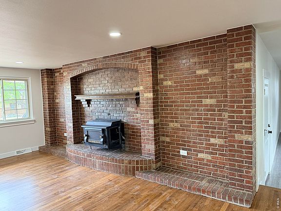 2nd image of 245 Berwick Ave