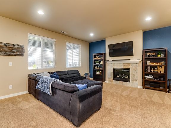 4th image of 9051 Aster St SE