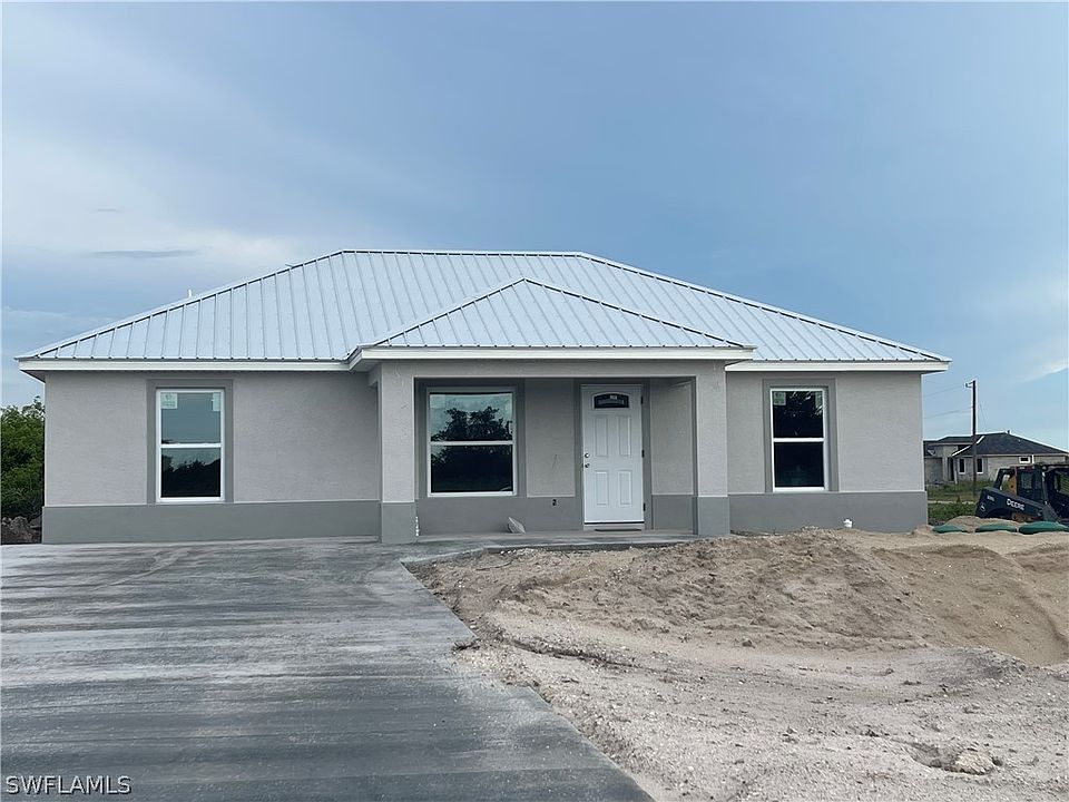 1st image of 9019 S Castle Cir