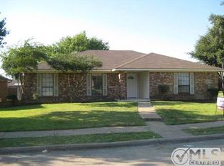 1026 Arborside Dr, Mesquite, TX 75150