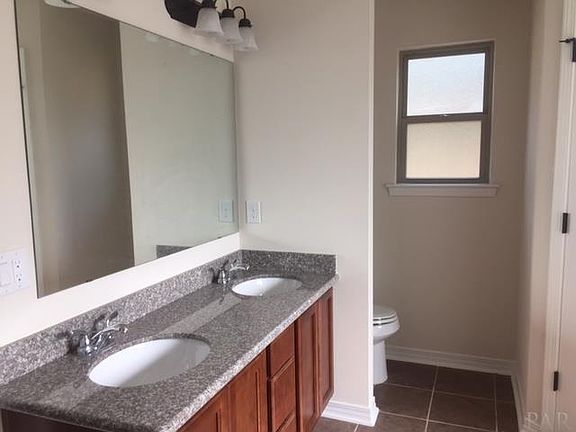 5th image of 5665 Peach Dr
