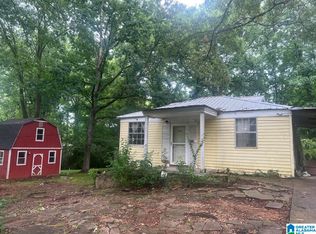 519 Oak St, Leeds, AL 35094