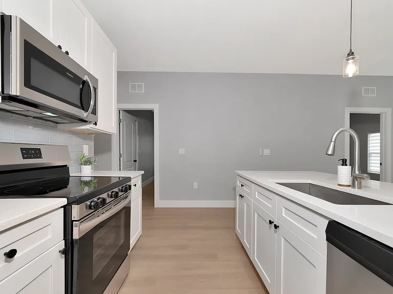 17142 Carleen Ave #2 — Photo 4