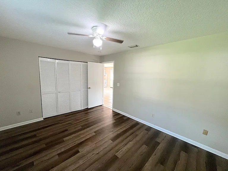 2 Plateau Ln — Photo 20