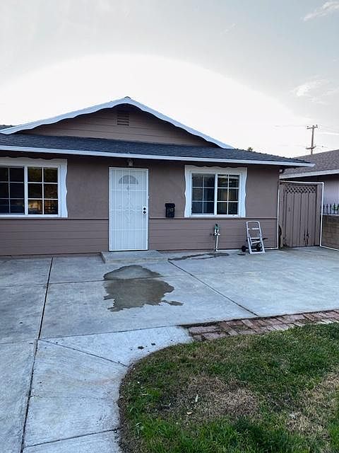 1st image of 2783 Othello Ave