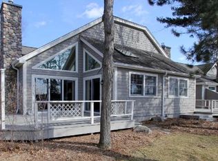 1371 E Pointe Dr, East Gull Lake, MN 56401