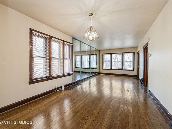 2nd image of 9406 S Saint Lawrence Ave