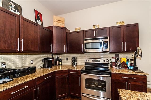 1st image of 5618 Lindell Ave #3