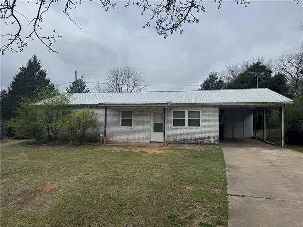 311 E St, Seminole, OK 74868