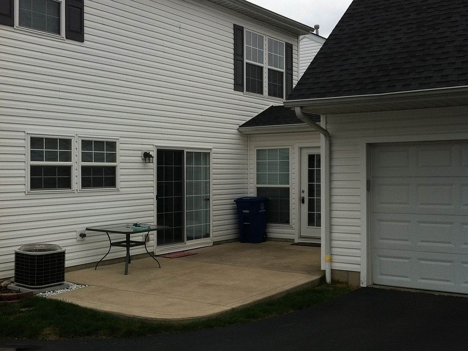 1st image of 2514 Delowe St