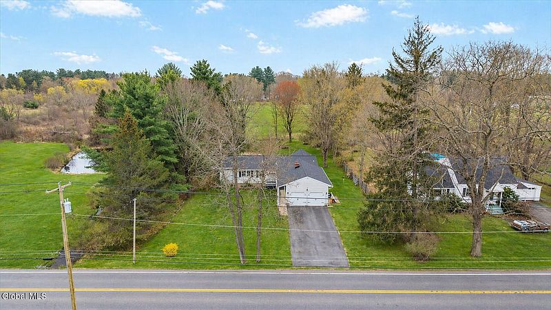 4th image of 63 Jenkins Road