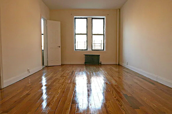 Rented by Level Group | media 5