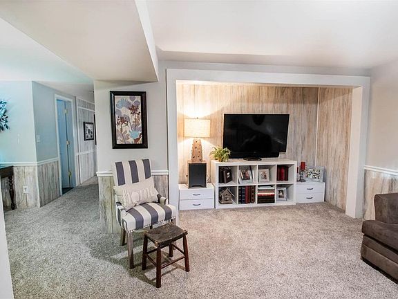 4th image of 30539 N Shore Dr