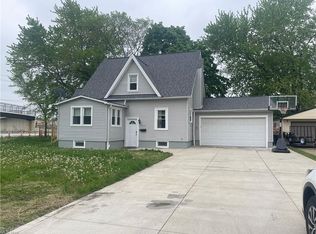 35279 Stevens Blvd, Eastlake, OH 44095