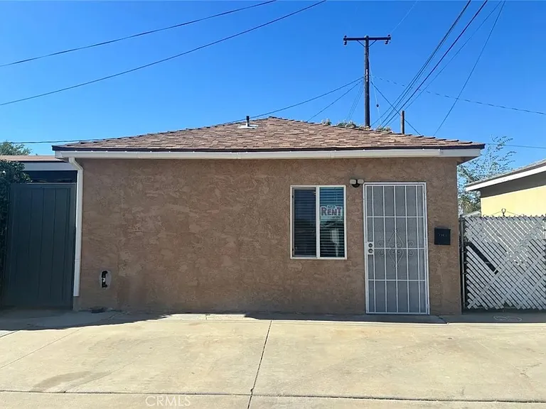 1147 W Avenue H11 — Photo 1