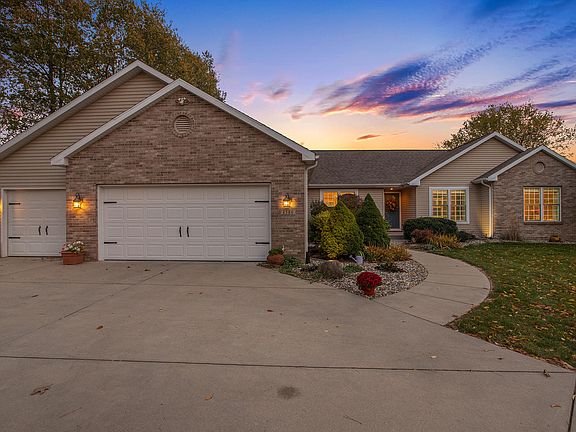 5th image of 8580 Macywood Ln