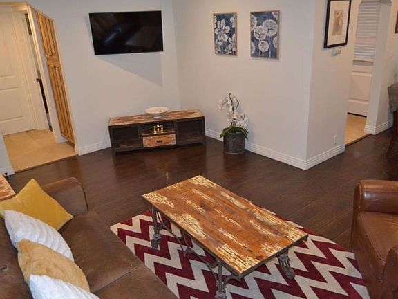 4th image of 3314 Barham Blvd #3314