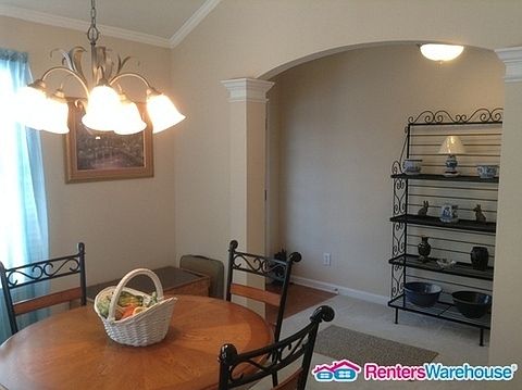 5th image of 601 Jaime Ln