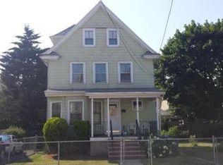 29 Brookings St, Medford, MA 02155