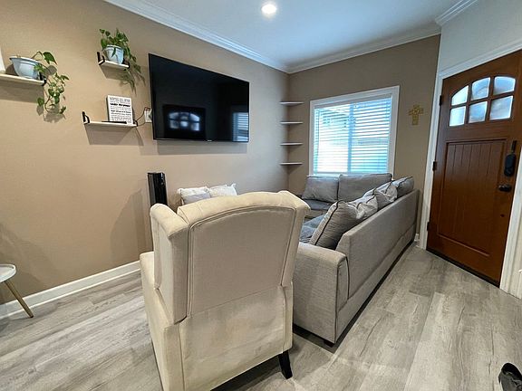 3rd image of 6518 Walker Ave #6