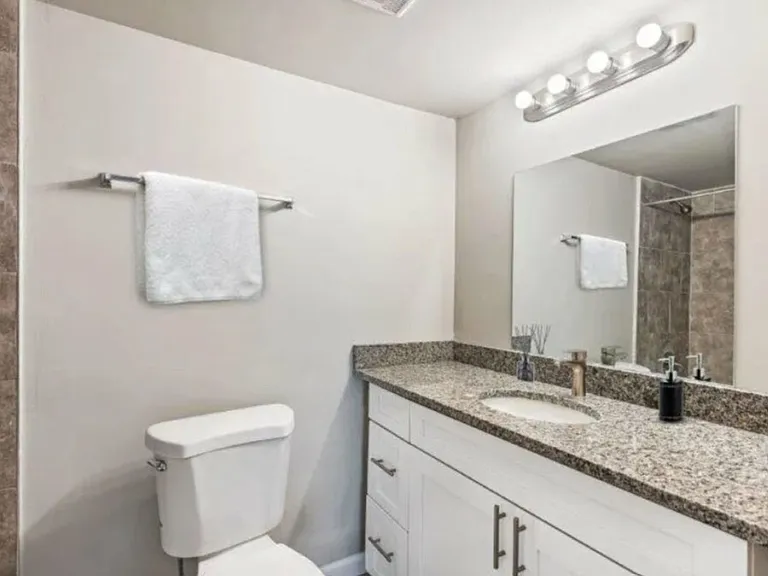 2571 Candler Rd — Photo 27