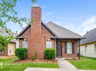 1104 Washington Dr, Moody, AL 35004