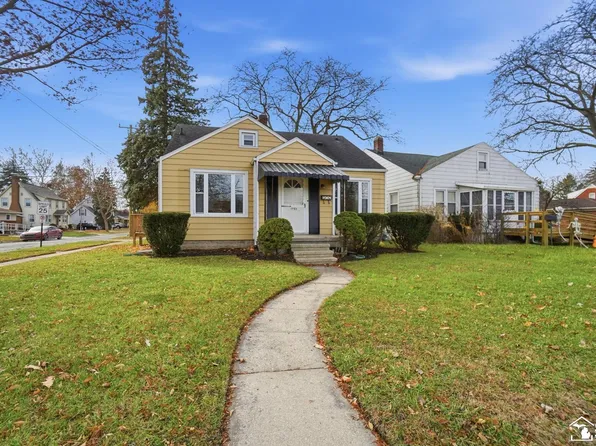 1703 S Custer Rd, Monroe, MI 48161