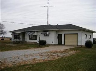 8579 W 400 S, Winamac, IN 46996