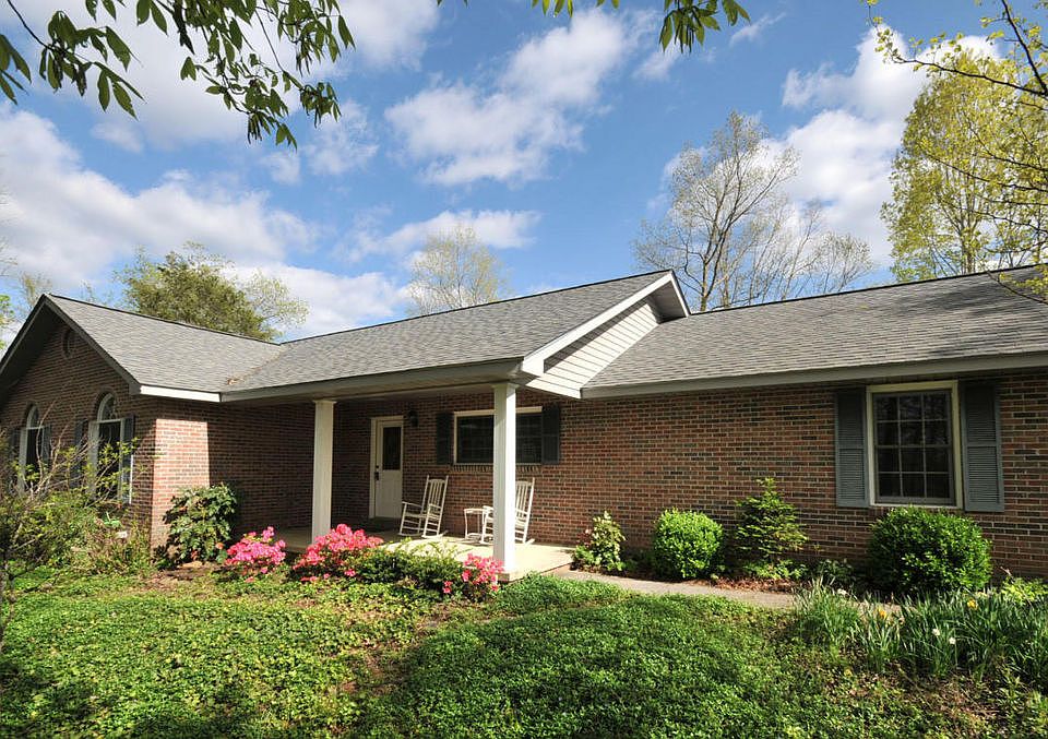 1st image of 325 Gossett Way