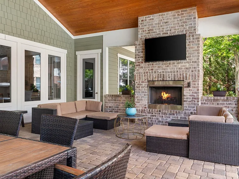 Aldridge at Town Village - Outdoor Lounge