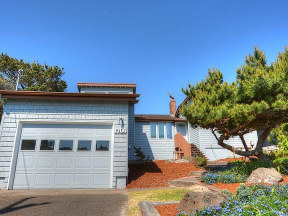 2nd image of 1706 NW Oceania Dr