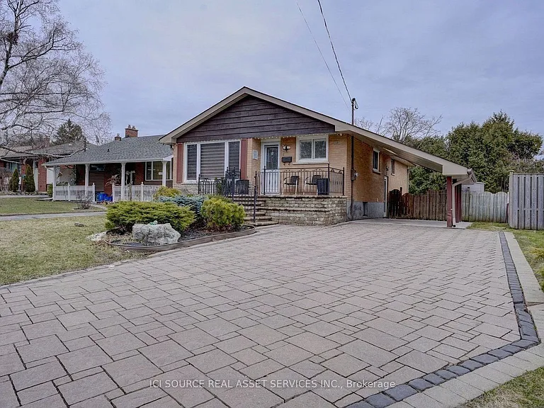 1051 Willowdale Ave #MAIN FL — Photo 1