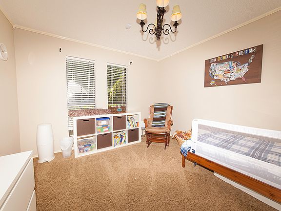 5th image of 3609 Andrea Ln