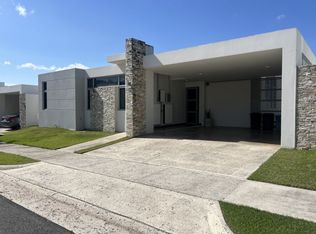 Urb, Guaynabo, PR 00968