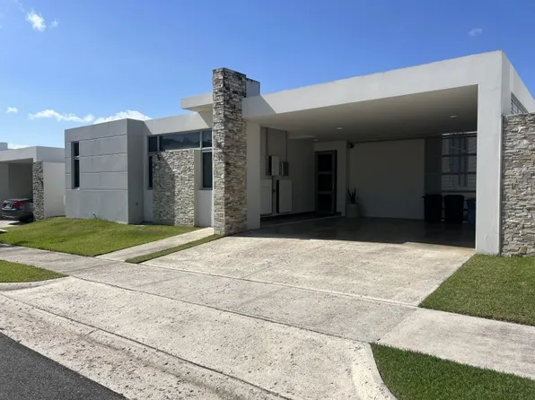 Urb, Guaynabo, PR 00968