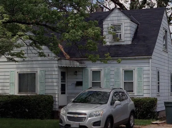 2504 Vendome Dr S, Columbus, OH 43219