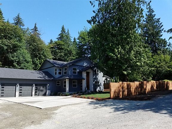 3rd image of 18130 228th Ave NE