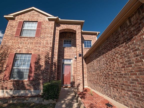 5th image of 4409 Auburn Dr