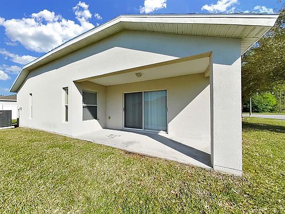 2nd image of 7603 Crescent Palm Dr #1