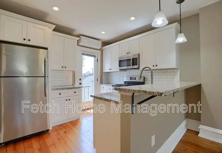 28 E Vine St #2 — Photo 7
