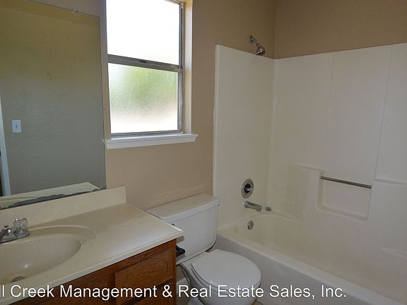 4th image of 2315 N Stover Ct