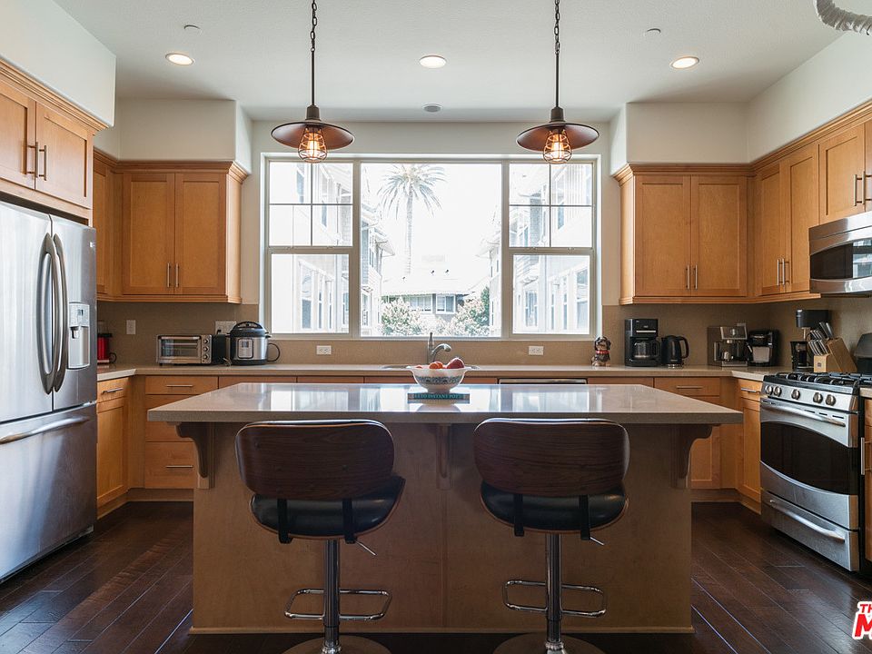 1st image of 6505 W La Mirada Ave