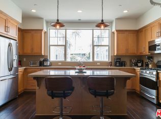 6505 W La Mirada Ave, Los Angeles, CA 90038