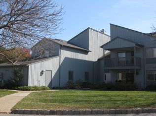 193 Drake Ln, Ledgewood, NJ 07852