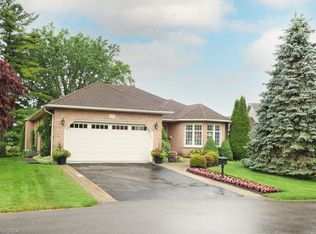 137 Foxboro Dr, Wilmot, ON N3A3N2