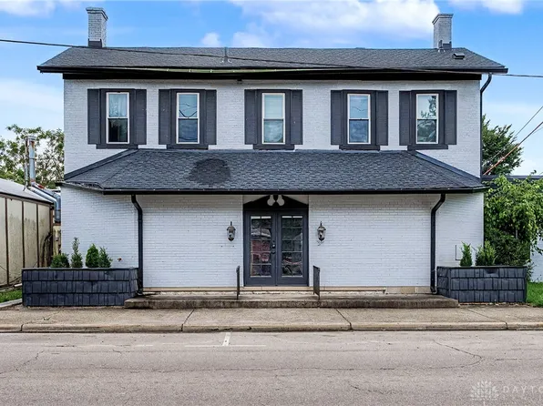 33 W Xenia Ave, Cedarville, OH 45314
