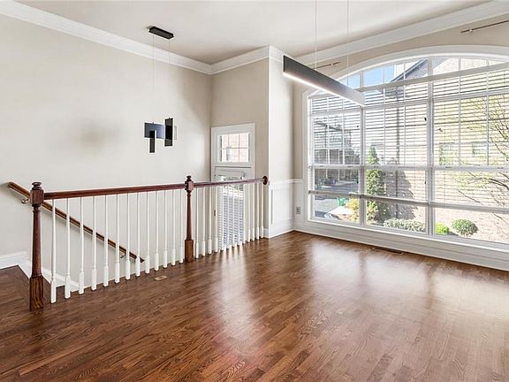 5th image of 2663 Rivers Edge Dr NE