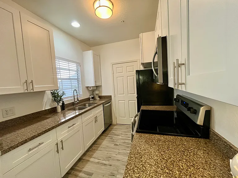 14145 N 92nd St #1103 — Photo 16
