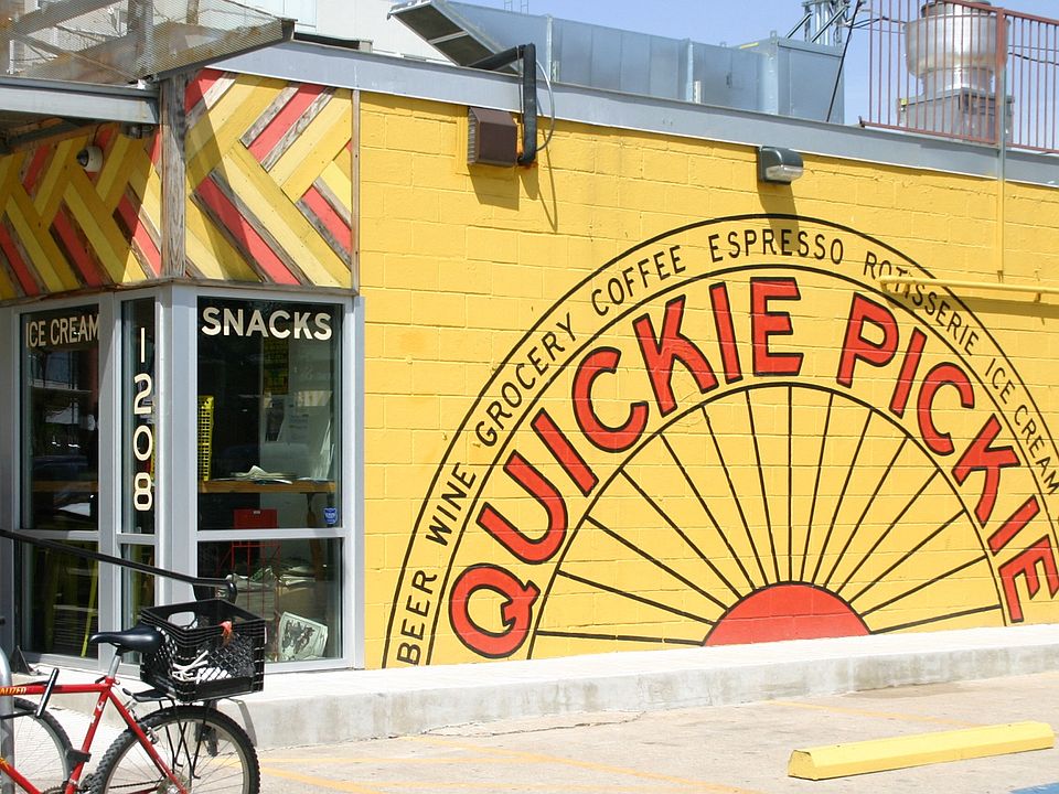 With an 84 Walk Score, you''ll enjoy walking to great local spots like Quickie Pickie, featuring 27 taps, a full kitchen, and convenient items